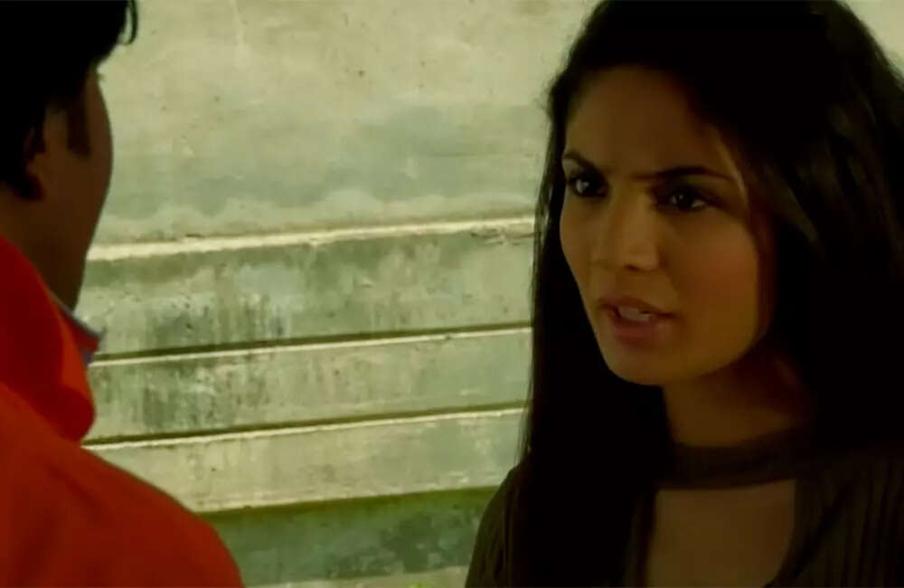 Pagal-Dil-Tere-Liye3