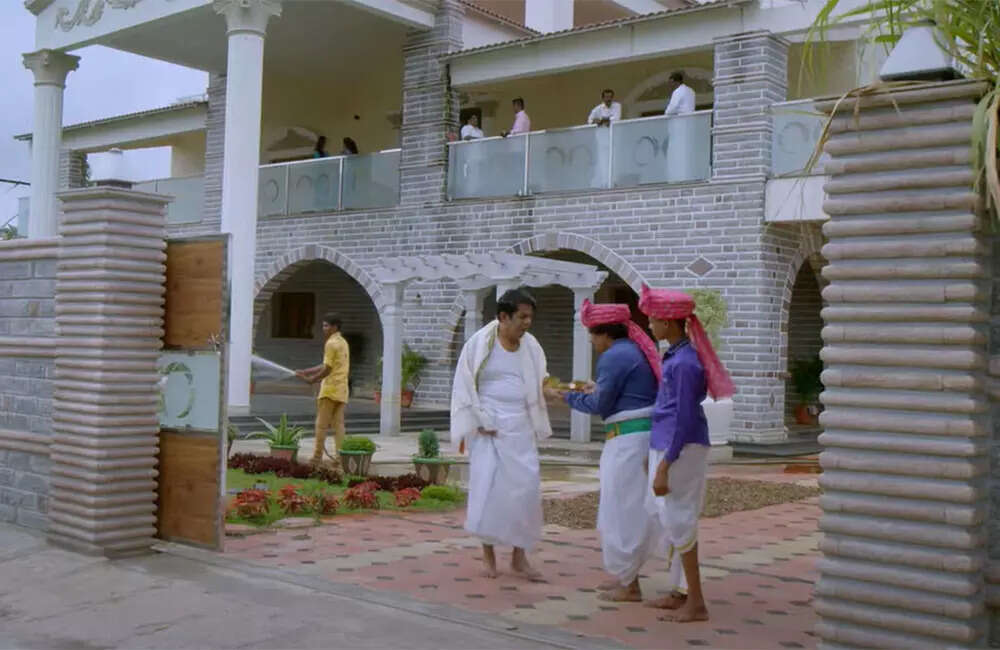 Chinna-Pannai-Periya-Pannai1