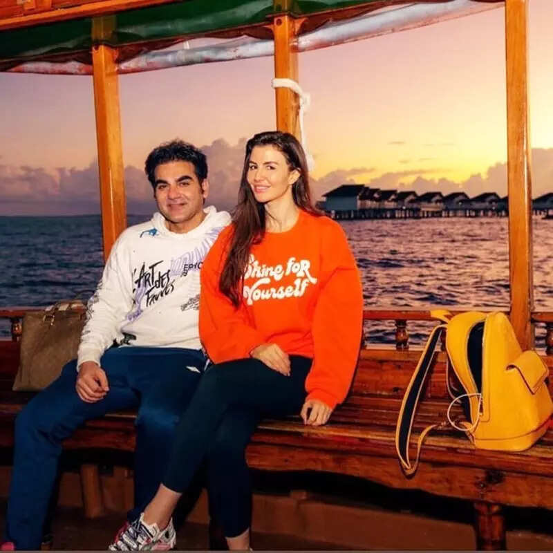 Arbaaz Khan and his girlfriend Giorgia Andriani are painting Insta blue with their lovely pictures from Maldives getaway