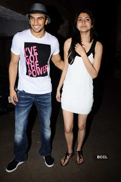 Ranveer spotted with Anushka