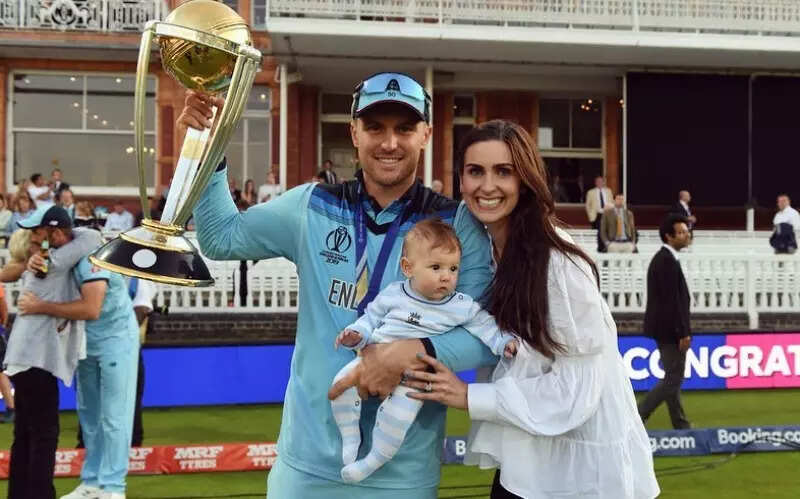 Jason Roy and wife Elle Winter