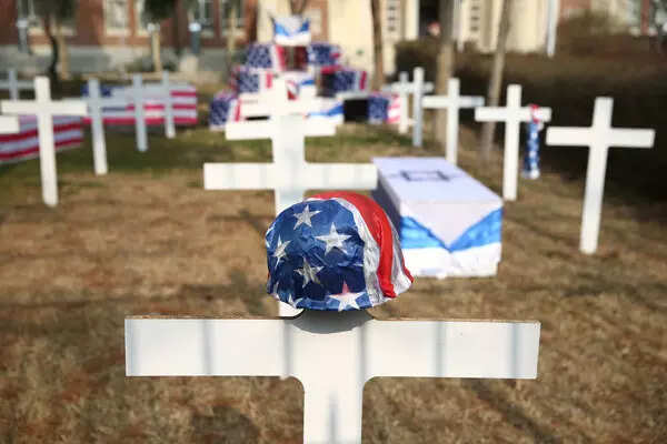 Anti-US graffiti still covers American embassy in Tehran