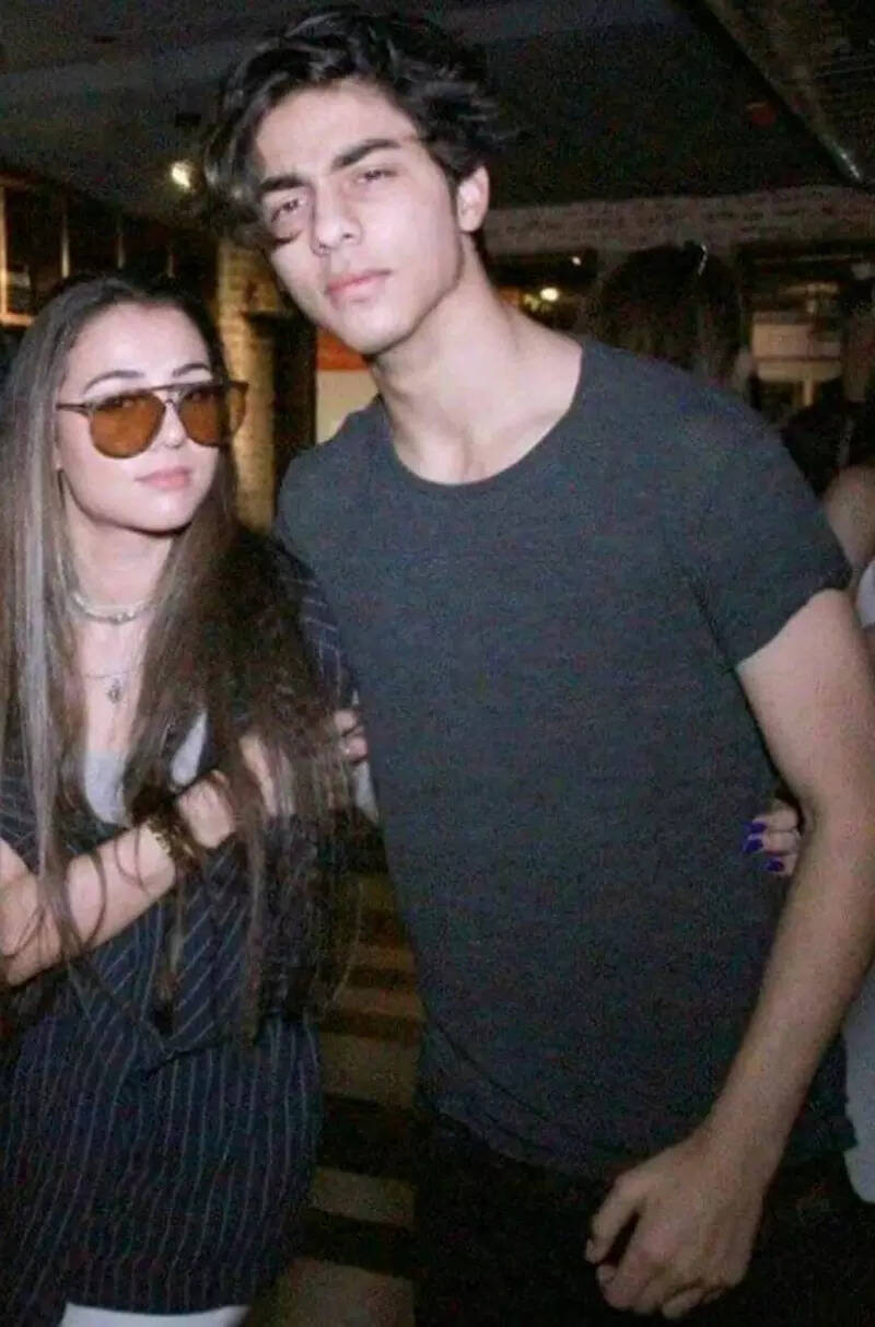 On Aryan Khan&rsquo;s birthday, throwback pictures of star kid partying with BFFs go viral