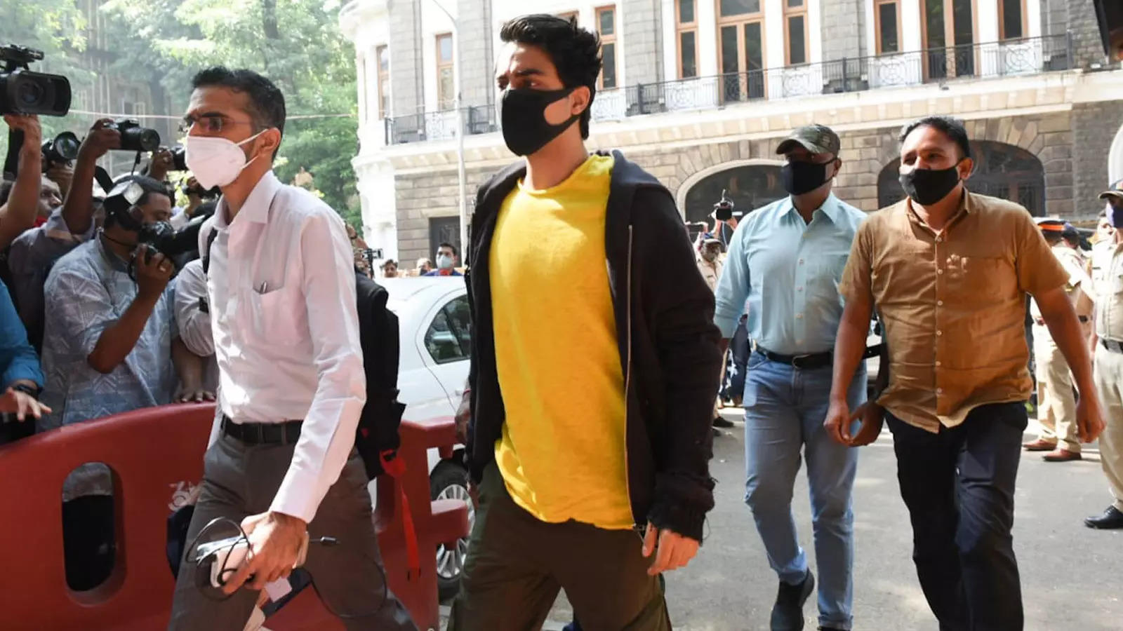 Aryan Khan Arrives At The Ncb Office In Mumbai To Mark His Attendance As Per His Bail Condition