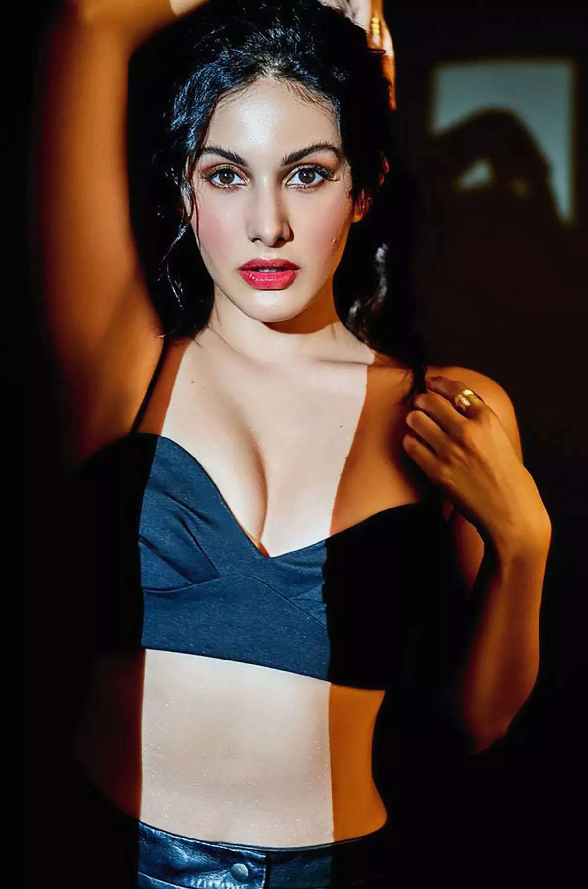 Amyra Dastur is raising temperatures with her glamorous photoshoots