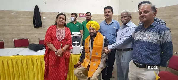 Free eye check-up camp held in East Delhi