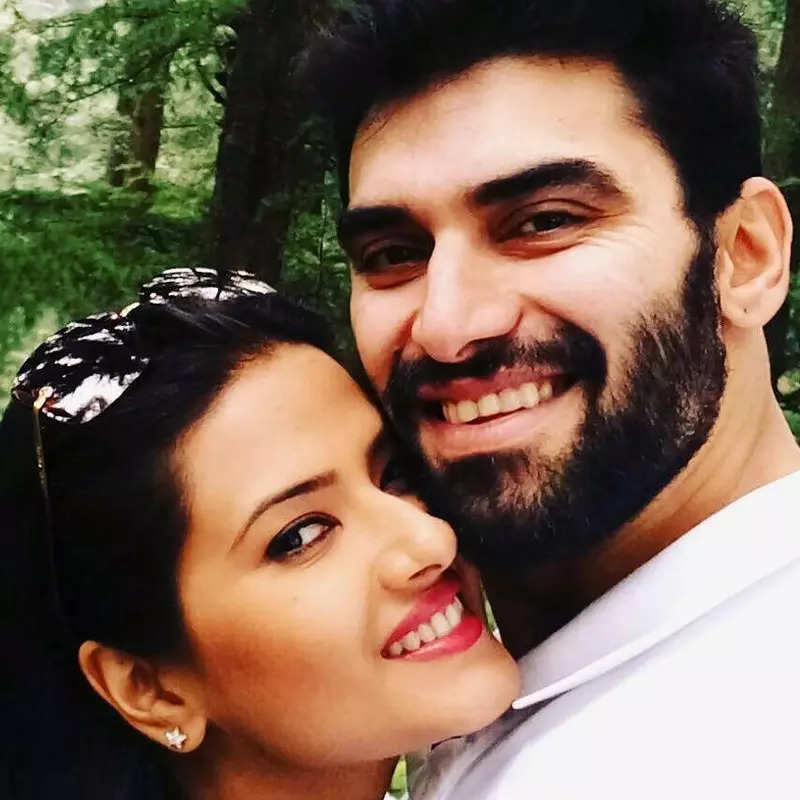 Kratika Sengar and Nikitin Dheer all set to welcome their first child