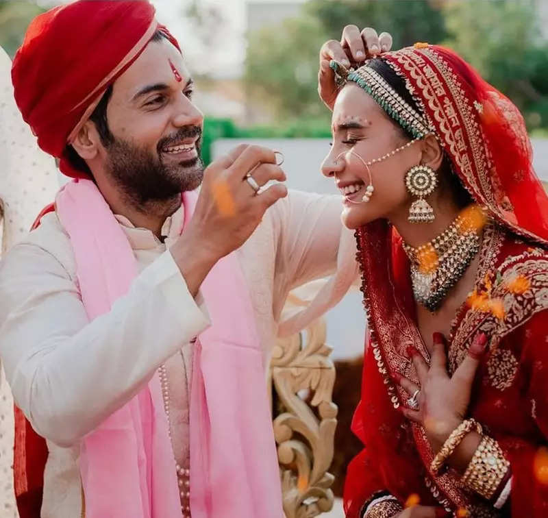 First pictures from Rajkummar Rao and Patralekhaa's intimate wedding ceremony