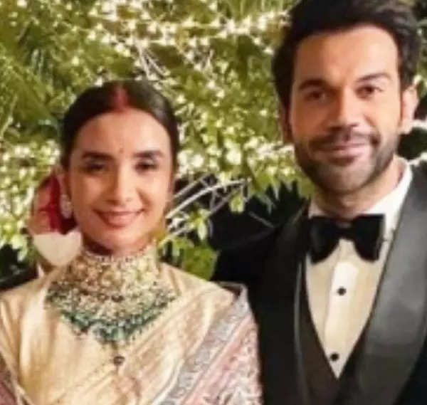 Post their dreamy wedding, Rajkummar Rao and Patralekhaa are a perfect couple in these lovely pictures from their reception