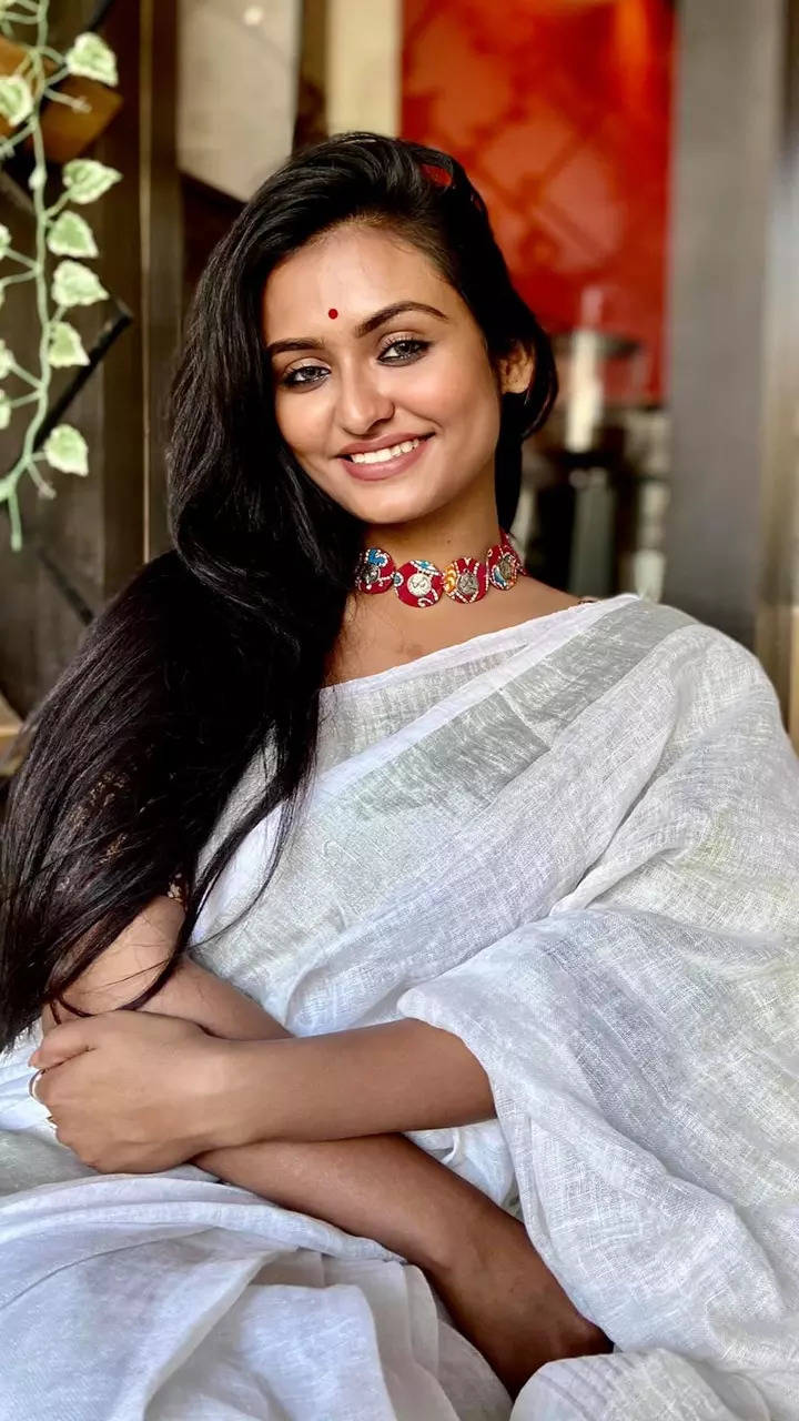 Model-turned-actress Shinjinee Chakraborty is a fashionista | Times of India