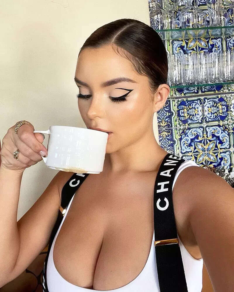 Mesmerising pictures of Instagram sensation Demi Rose as an Egyptian Queen