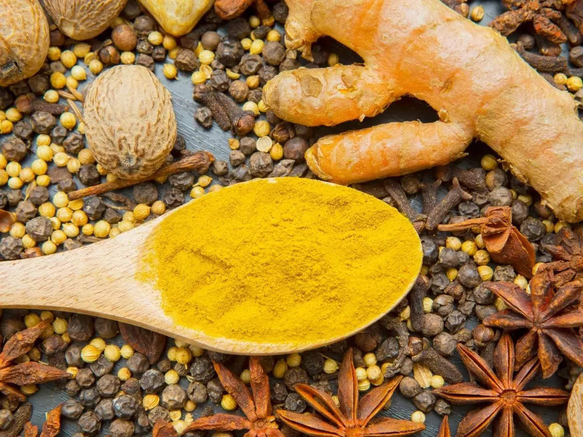 From preventing cancer to flu, benefits of having turmeric in winters - Times of India