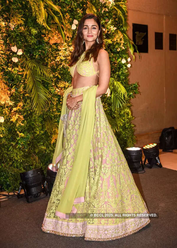 Alia Bhatt, Vaani Kapoor, Bhumi Pednekar, Raveena Tandon grace Anushka Ranjan and Aditya Seal's sangeet ceremony; pictures go viral