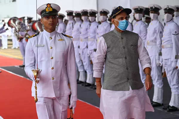 30 images from commissioning ceremony of INS Visakhapatnam
