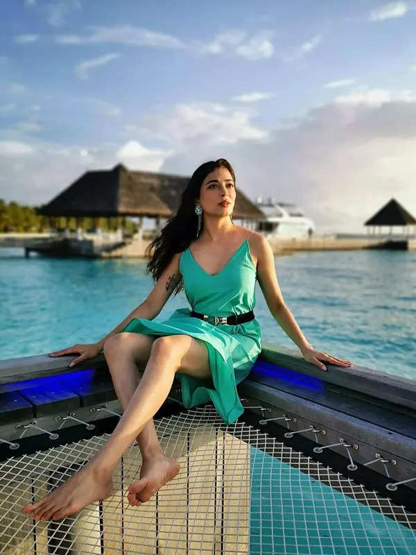 Afreen Alvi gives us major travel goals with her exotic vacation pictures
