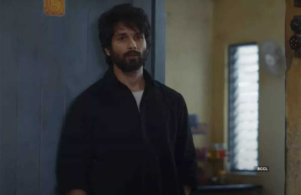 Jersey Movie Review: Shahid Kapoor Hits A Century To Be Remembered For  Centuries, Thanks To His Dream Team!