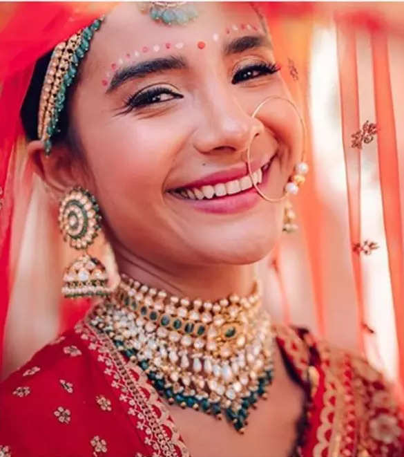 Patralekha-1200