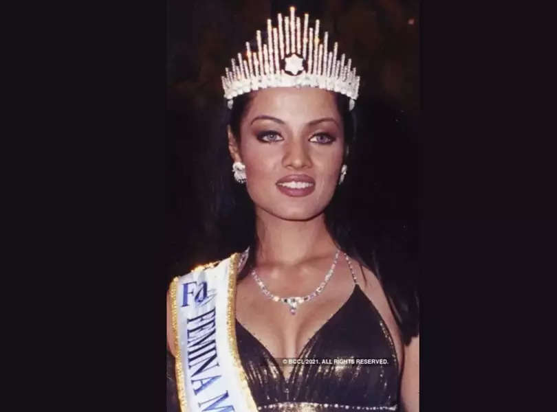 #Throwback to Celina Jaitly Miss Universe 2001 pageant journey