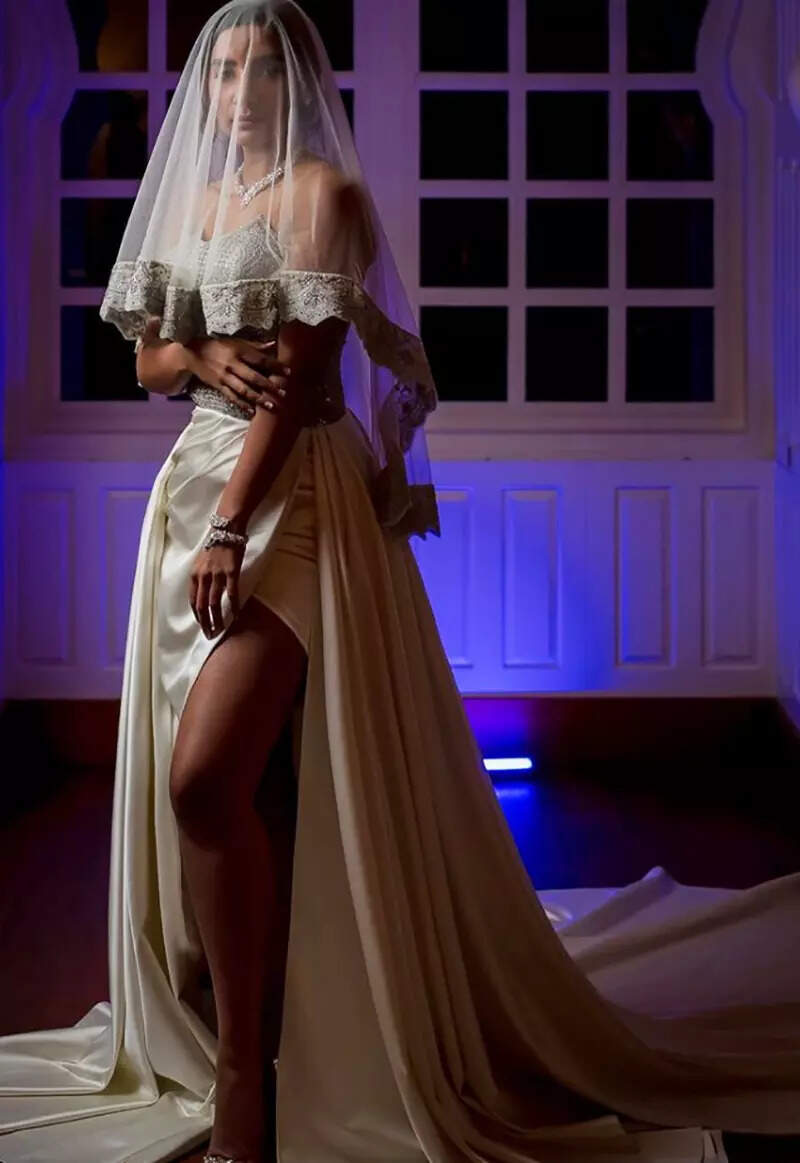 Rajkummar Rao and Patralekhaa dance "like there is no tomorrow" in these unseen pictures from their wedding festivities