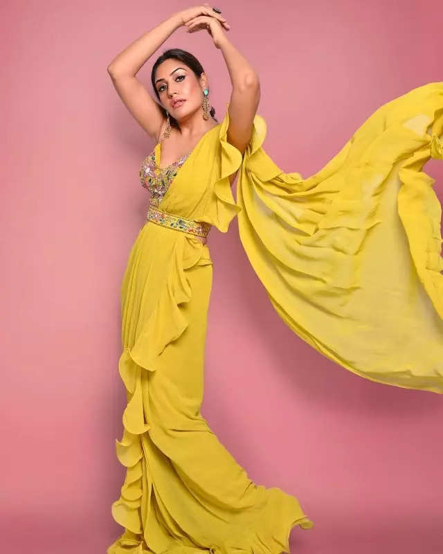 Mellow Yellow! Surbhi Chandna in a ruffled saree sets the tone for a brighter winter, see photos