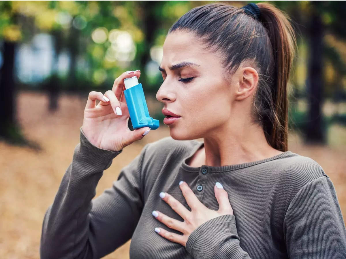 6 symptoms of an asthma attack and how it feels like  | The Times of India