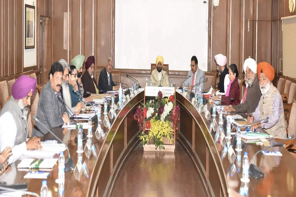 Punjab cabinet approves scholarship scheme for government college students
