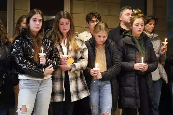 Three students killed, 8 people wounded in Michigan high school shooting