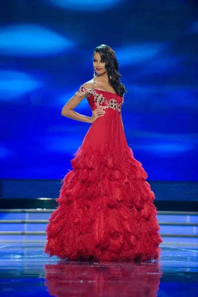 Miss universe outlet red gown