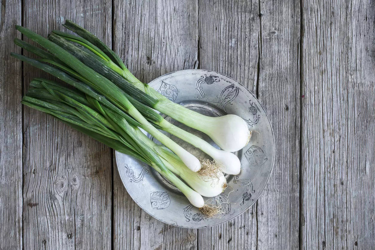 Green Garlic: Origin, benefits and delicious ways to use it