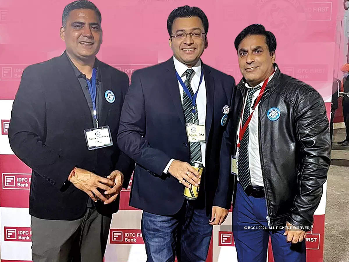 (L-R) Pranav Sharma, Avichal Kapoor and Modh Qasim (BCCL/  Aditya Yadav)