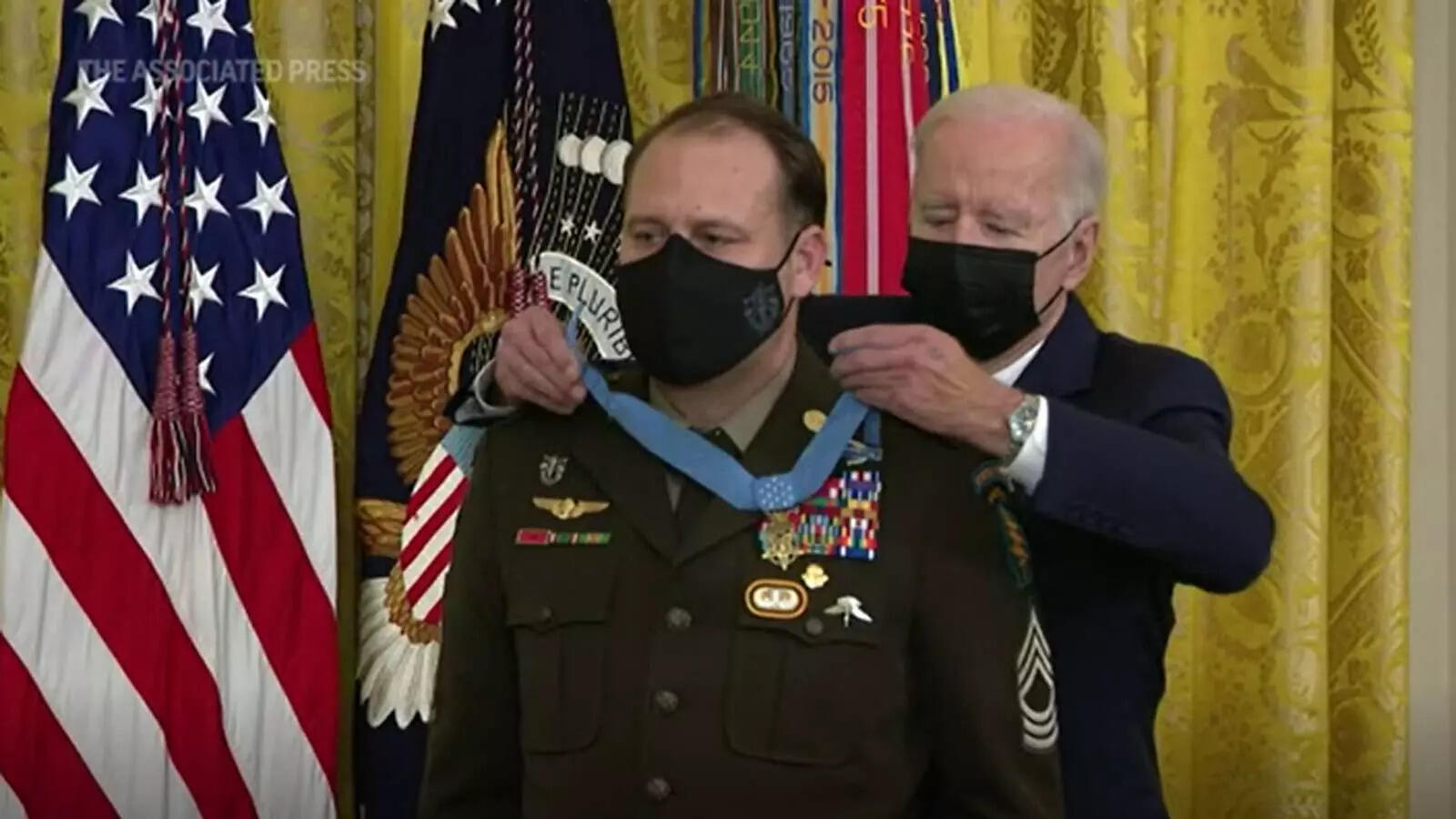 Biden awards 3 soldiers Medals of Honor for valor