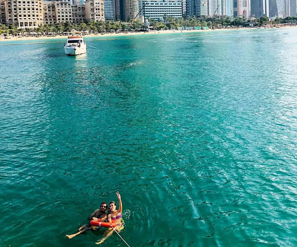 Shanaya Kapoor is making heads turn with her bewitching pictures in a stylish beach wear