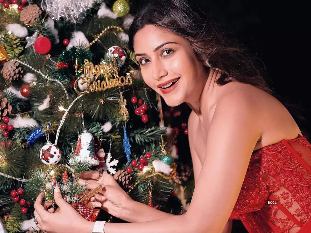 These pictures of Surbhi Chandna from Christmas photoshoot will leave you mesmerised!
