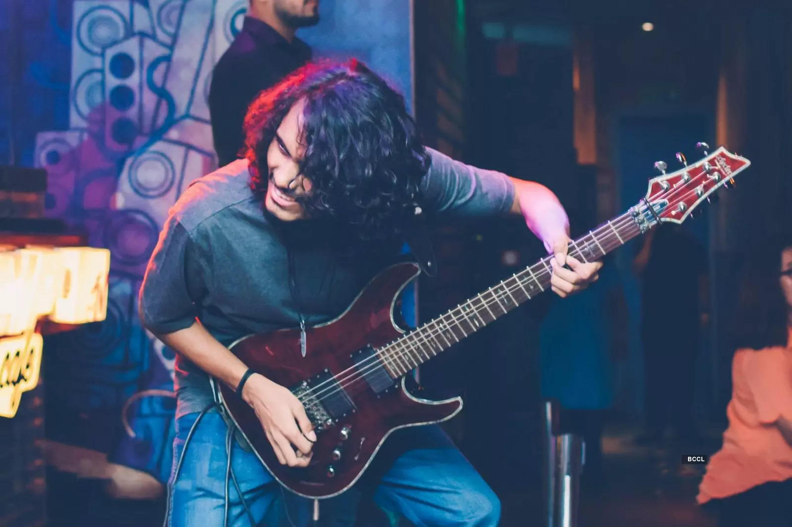 Pictures of guitarist Virender Kumar who got famous with his solo album ‘Guitar on Vocals’