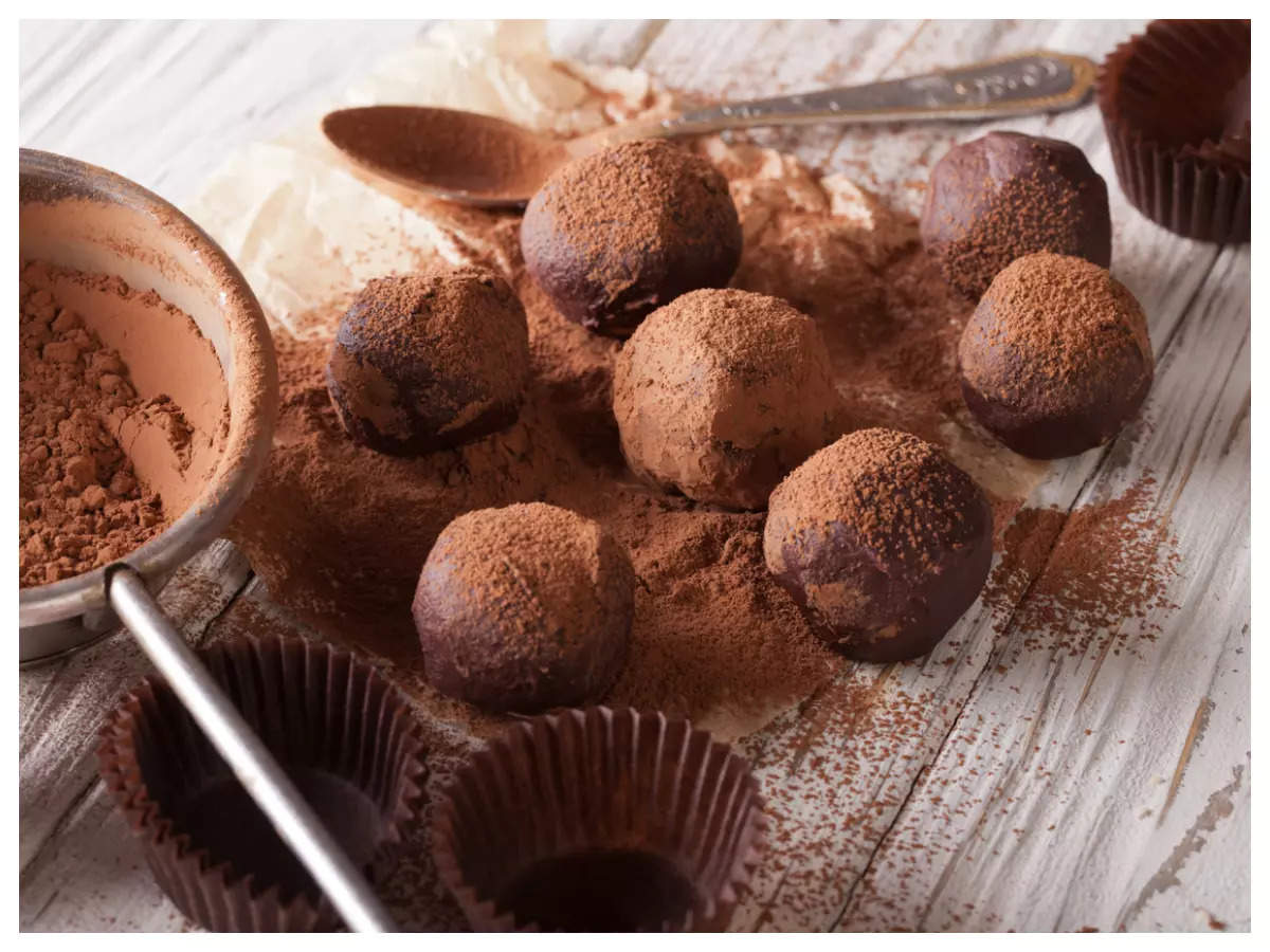 New Year Recipes-Spiced boozy Chocolate Balls