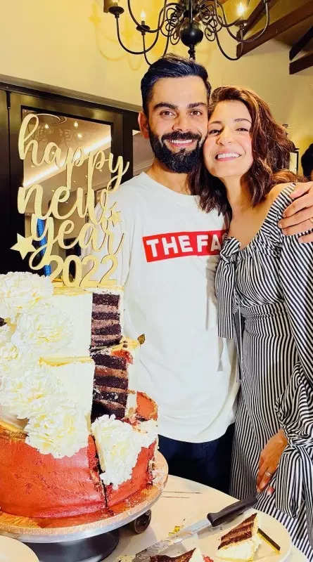 Anushka Sharma and Virat Kohli ring in New Year 2022 with bright smiles, share photos from their celebrations