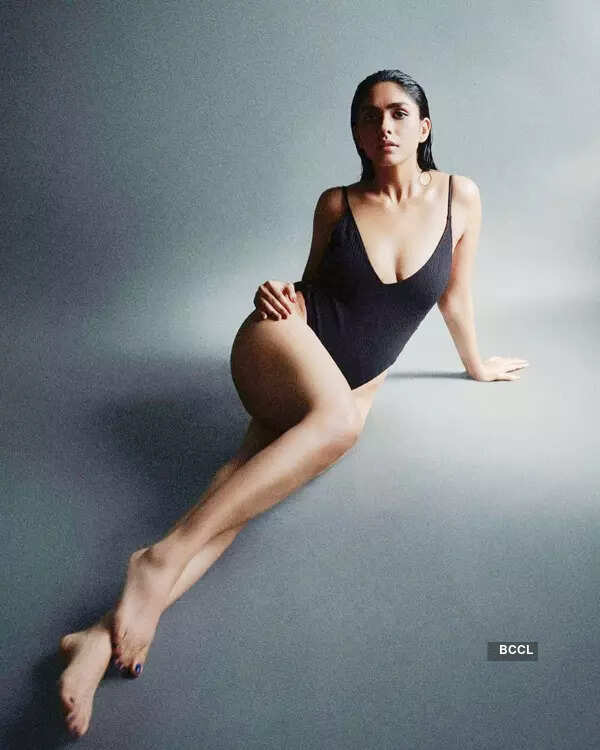 Mrunal Thakur tests positive for Covid-19; her glamorous pictures go viral