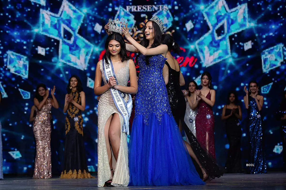 Pictures of Brunda Yerrabali crowned Miss Teen Universe India at Miss Teen Diva 2021