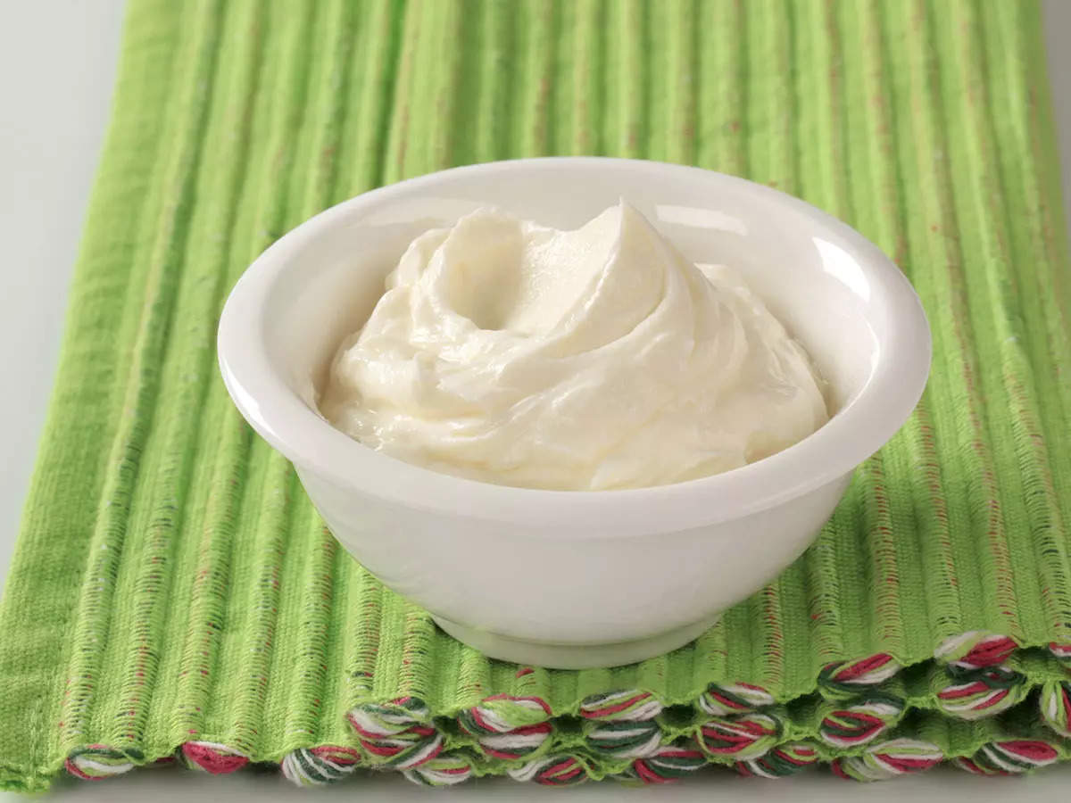 Having a bowl of curd daily can prevent heart attack, fight off infections  and the right way to set it in winters | The Times of India