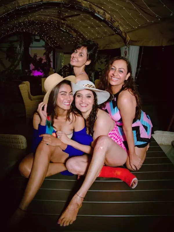 Ankita Lokhande's pool party pictures with besties go viral