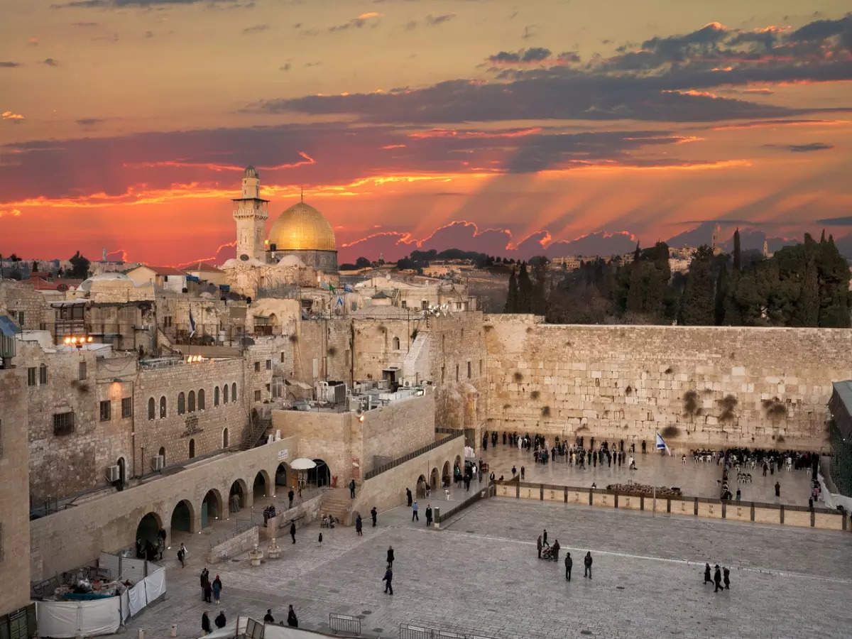 Israel removes all COVID-19 travel bans; scrapes its red list Israel removes all COVID-19 travel bans; scrapes its red list
