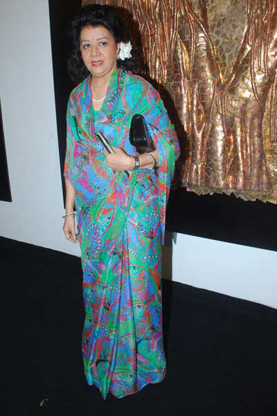 Nisha Jamwal hosts an art exhibition 