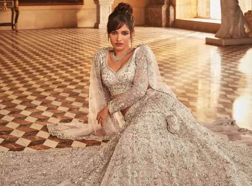 Vartika Singh takes her fashion game a notch higher with her latest lehenga photoshoot!