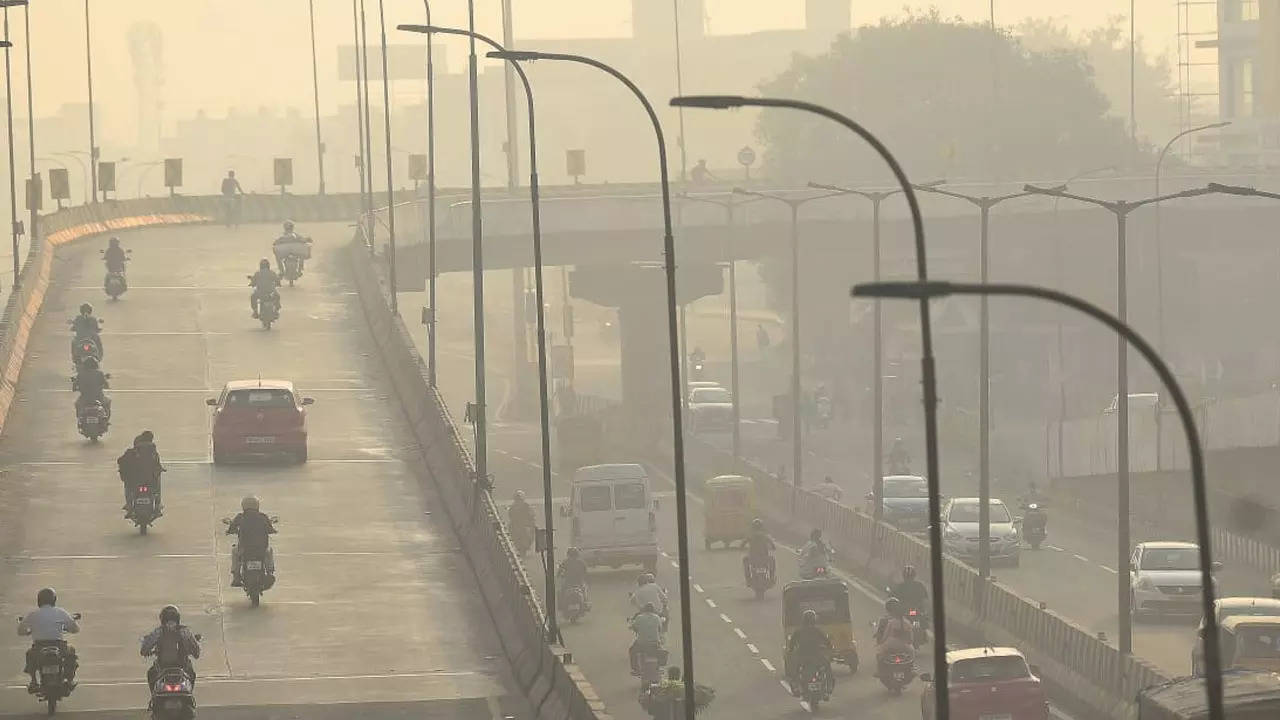 Photos: Thick smog engulfs Chennai after Bhogi bonfires