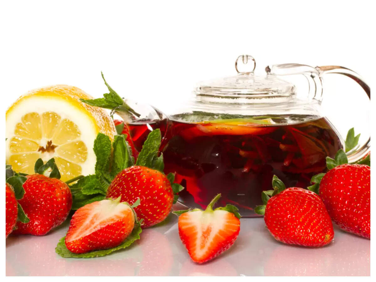 Drinking this homemade Strawberry tea can help in weight loss?