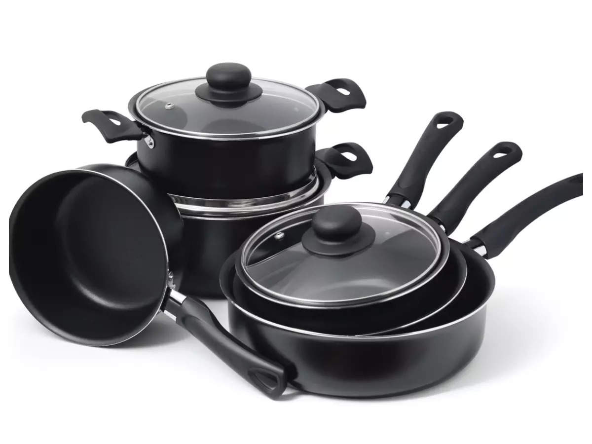 Signs that tell when to throw away non-stick pans  | The Times of India