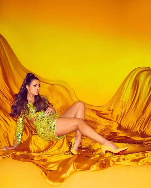 Malaika Arora paints Instagram yellow as she shines in a blingy mini bodycon dress, photos will leave you spellbound