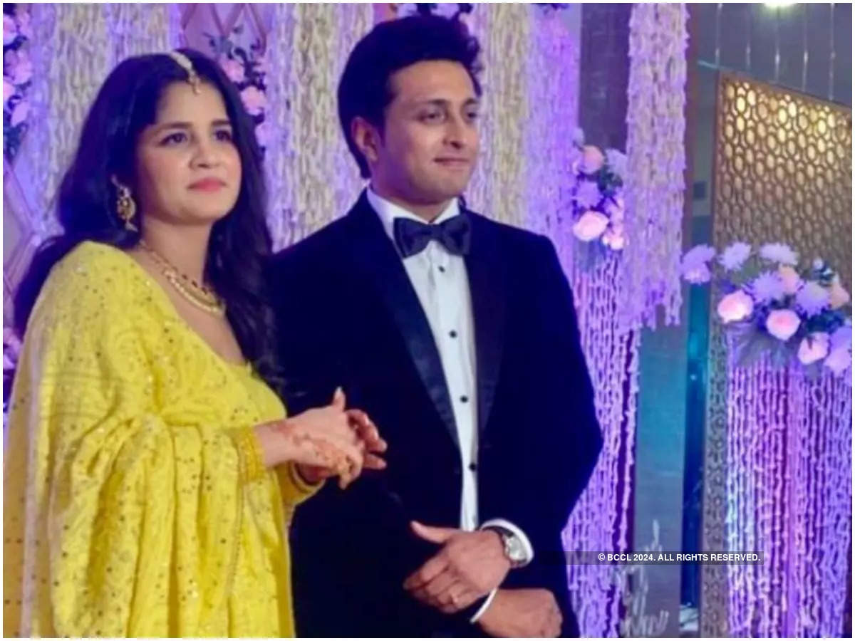 Mahima and Yash at their engagement in Kanpur