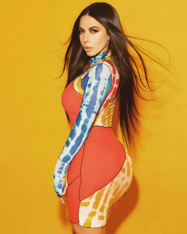 Meet Jimena Sanchez, the sportscaster dubbed as 'Mexican Kim Kardashian'