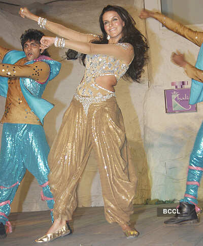 Launch of Khalis perfume in Dubai